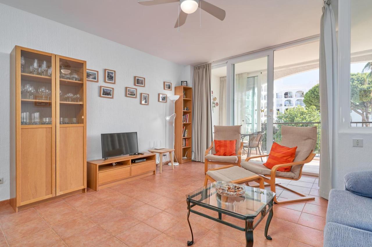Carabeo 23- Acceso A La Playa Apartment Nerja Exterior photo